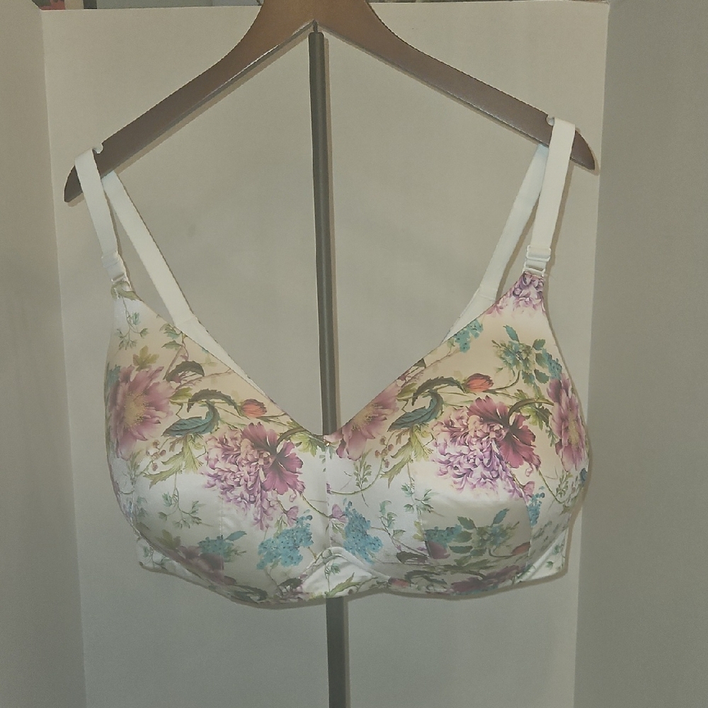 Cacique Floral Print Bra in Cream and Purple No Wire Lightly Padded